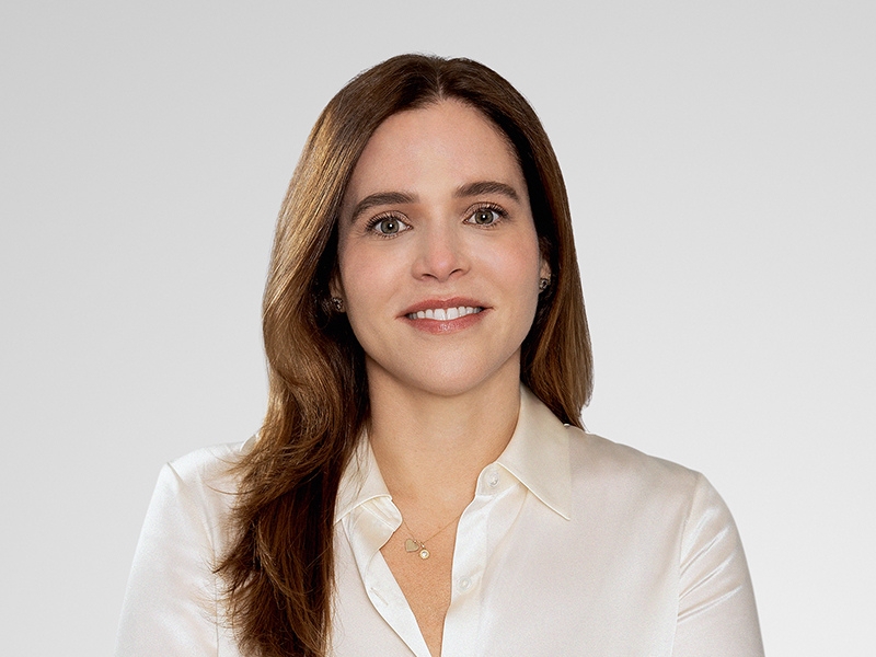 Maria Pia Buchi profile picture grey background